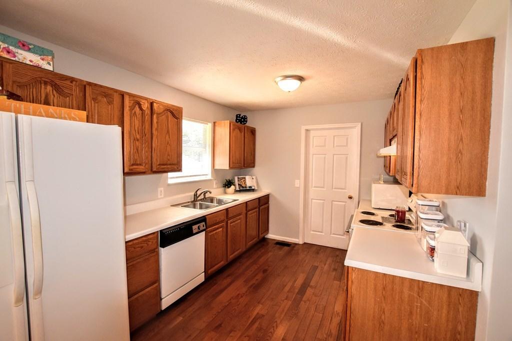 168 Rhea Drive Spring City, TN 37381 - Photo 8 of 48 8