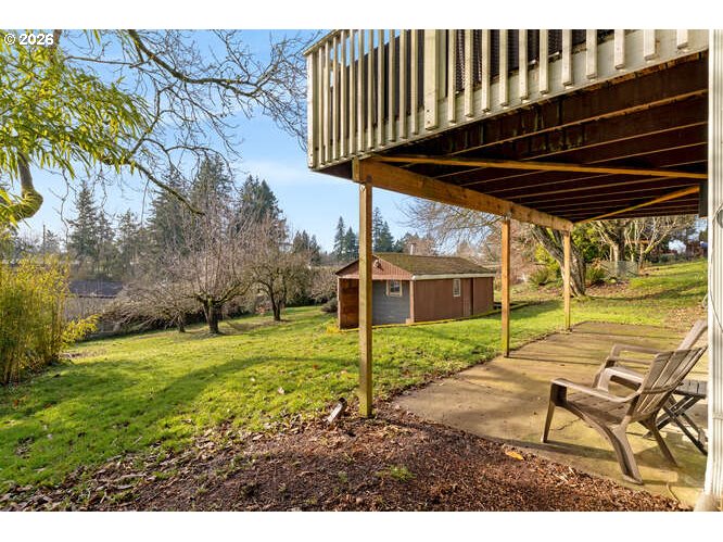 2738 Southwest Moss Street Portland, OR 97219 - Photo 32 of 46