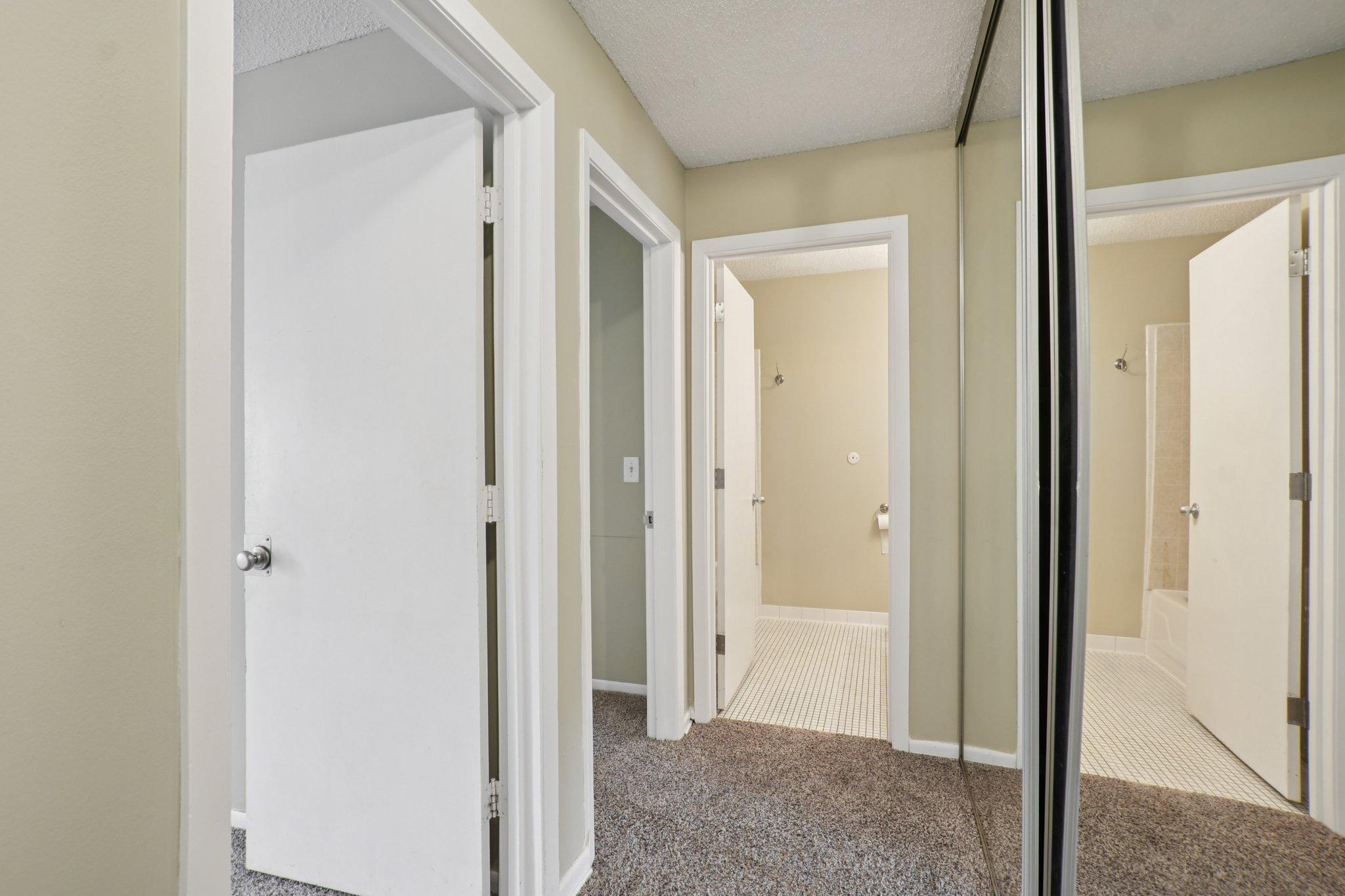 4110 Rahn Road, Unit 124 Eagan, MN 55122 - Photo 7 of 31 Gallery Image 7