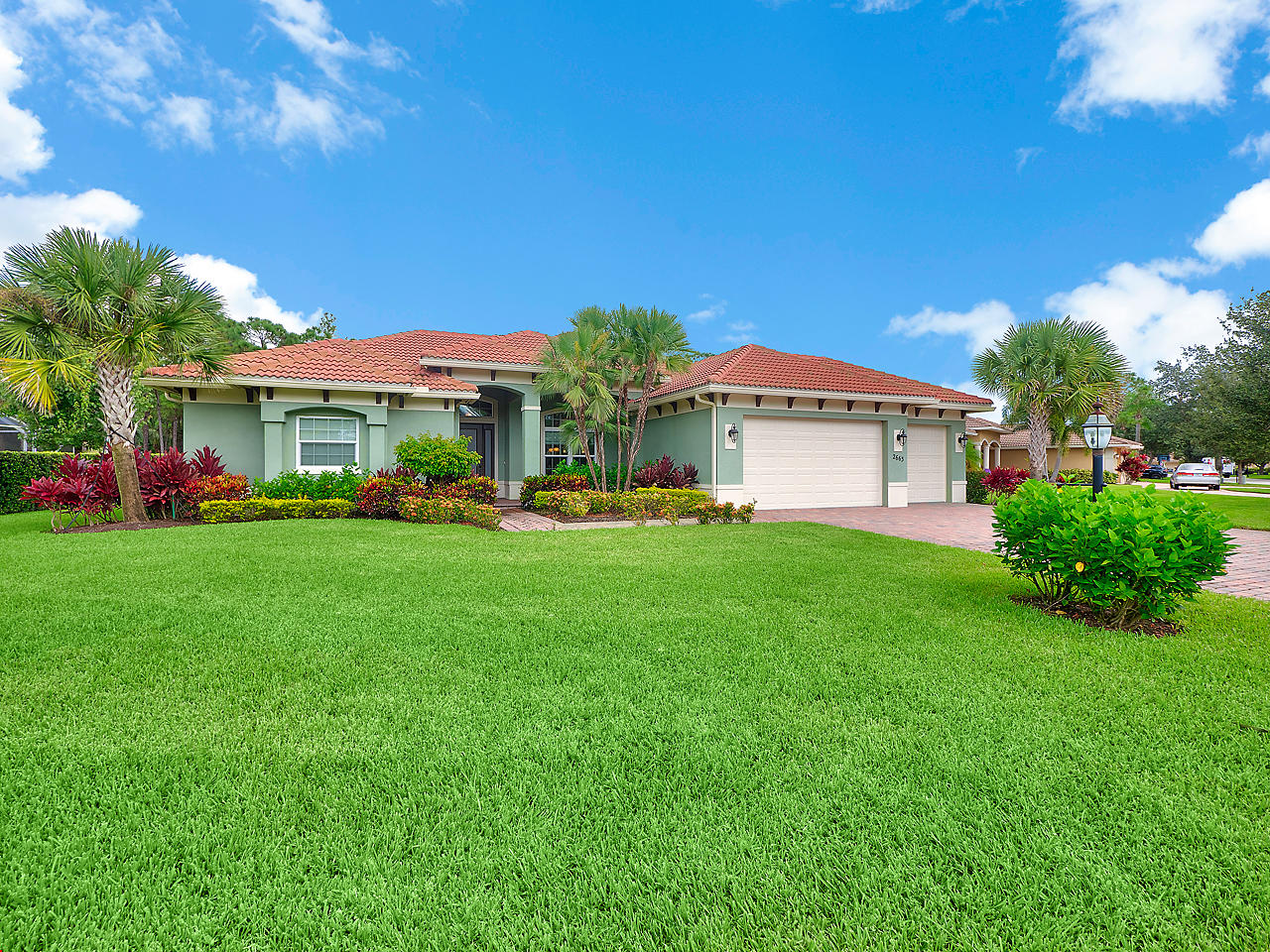 2663 Southwest Windship Way Stuart, FL 34997 - Photo 4 of 28 Front of the House