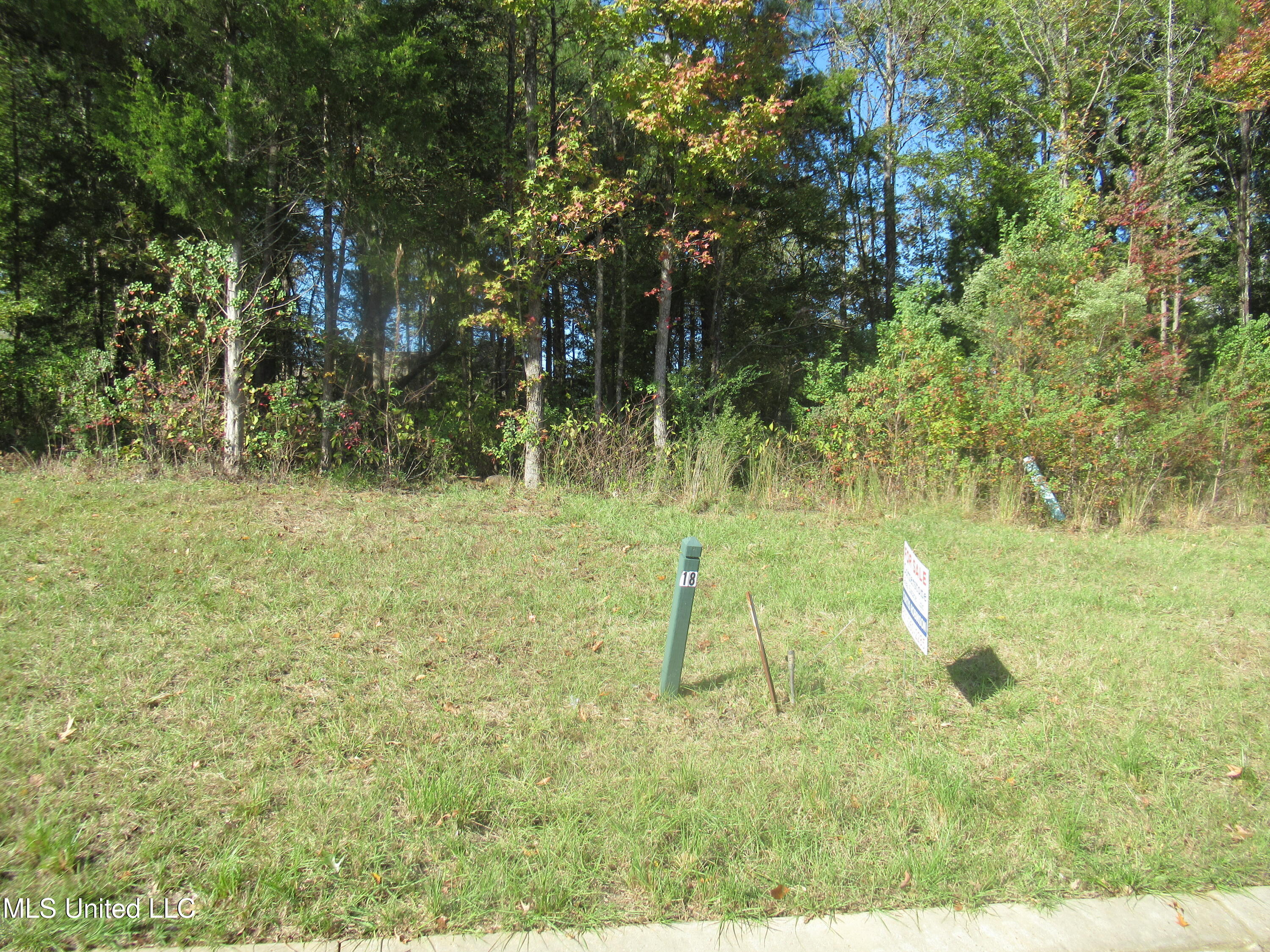 Brents Crossing Clinton, MS 39056 - Photo 1 of 1 Front View