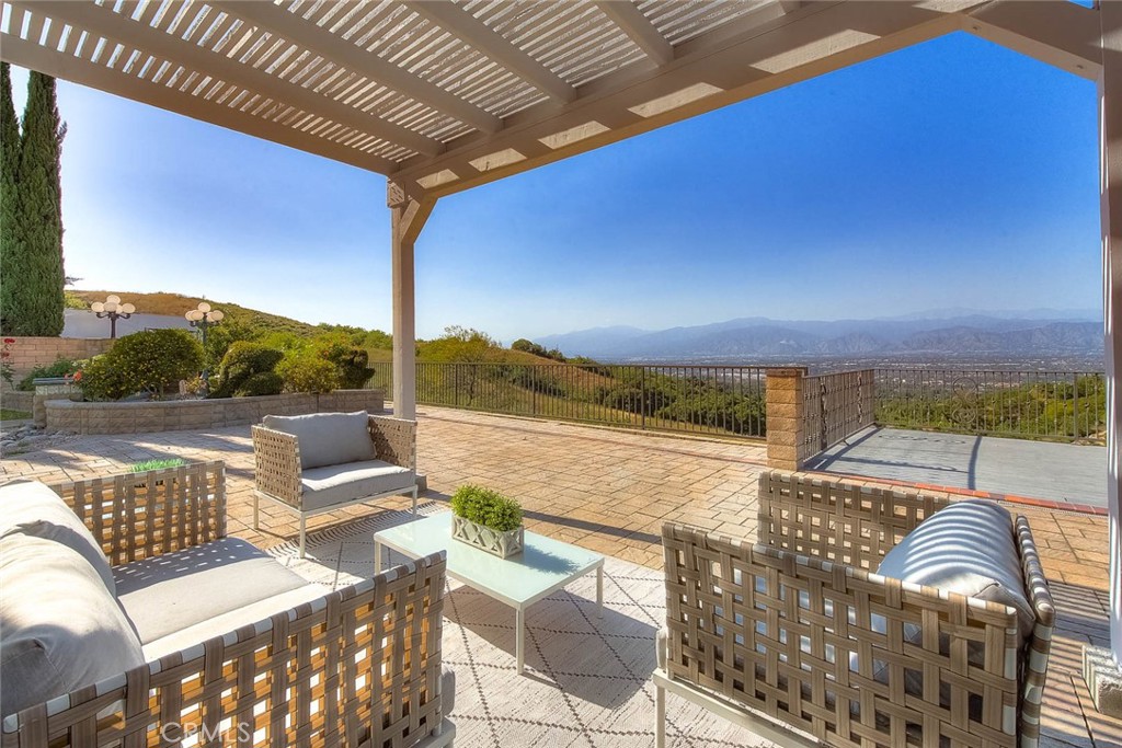 19759 Alpine Crest Road Walnut, CA 91789 - Photo 53 of 71