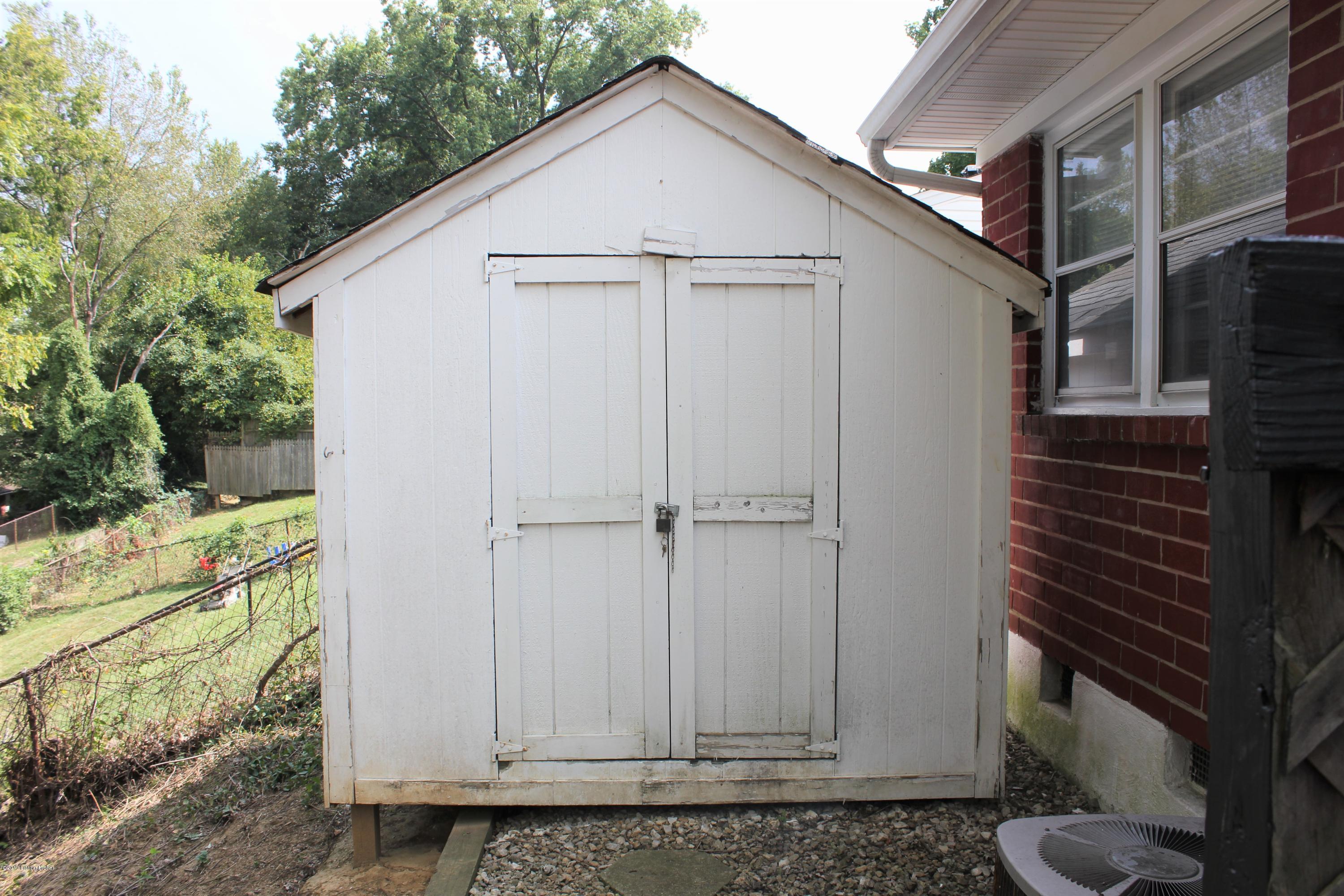 633 Edith Road Louisville, KY 40206 - Photo 29 of 31 shed