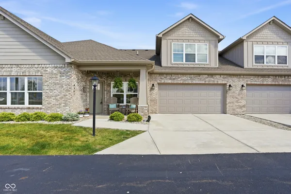 $389,900 | 2307 Saddle Drive, Shelbyville, IN 46176
