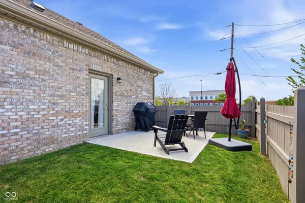 $389,900 | 2307 Saddle Drive, Shelbyville, IN 46176