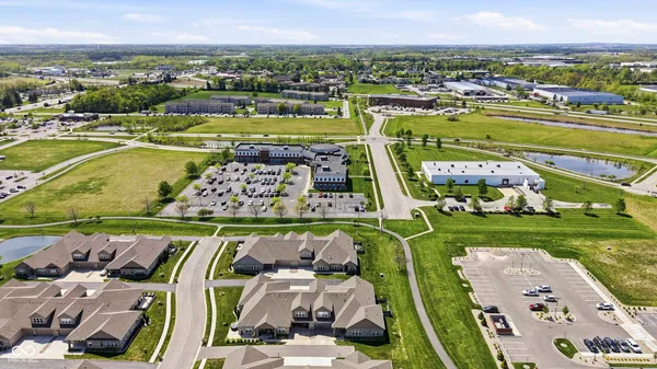$389,900 | 2307 Saddle Drive, Shelbyville, IN 46176