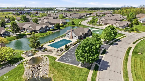 $389,900 | 2307 Saddle Drive, Shelbyville, IN 46176