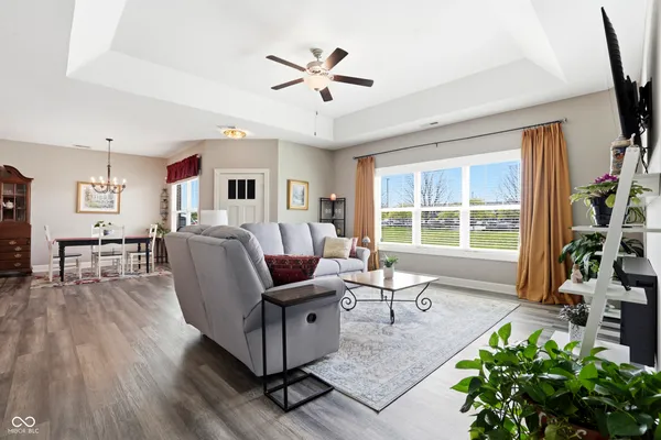 $389,900 | 2307 Saddle Drive, Shelbyville, IN 46176