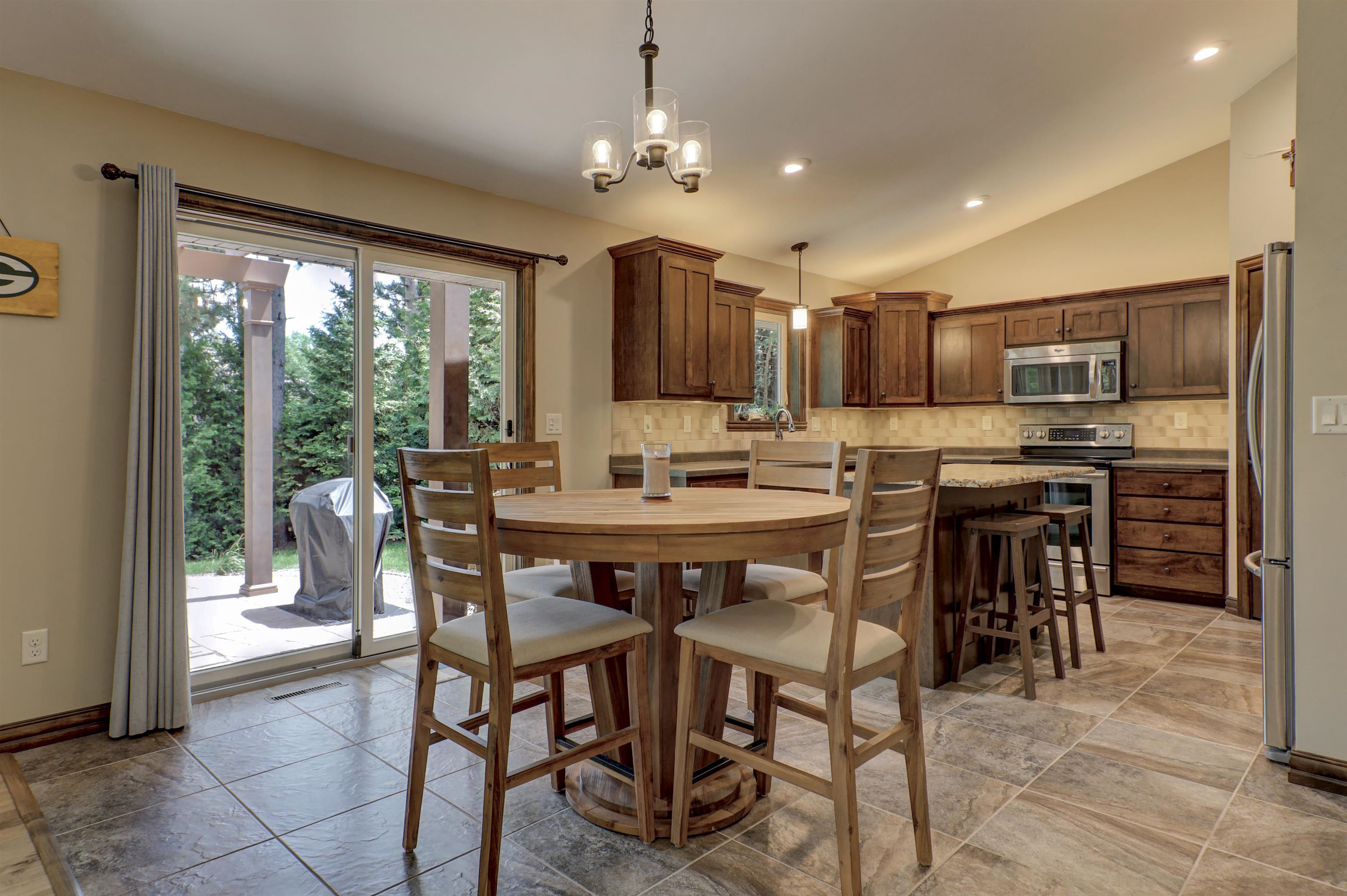 4800 Indigo Lane Appleton, WI 54913 - Photo 14 of 45