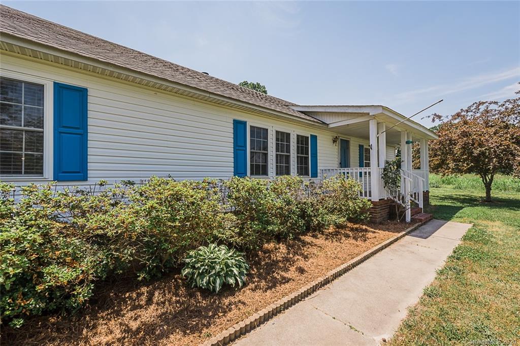 4583 Cook Road Rockwell, NC 28138 - Photo 4 of 35 Gallery Image 4