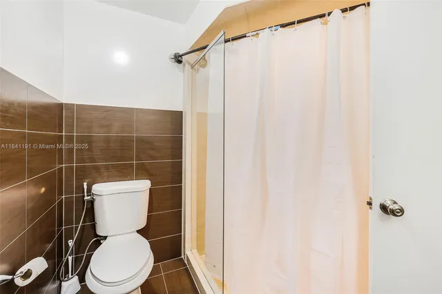 $385,000 | 8450 Southwest 154th Cir Court, Unit 207, Miami, FL 33193