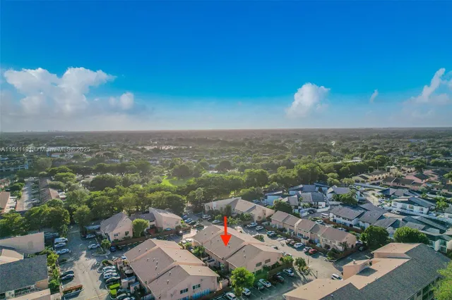 $385,000 | 8450 Southwest 154th Cir Court, Unit 207, Miami, FL 33193