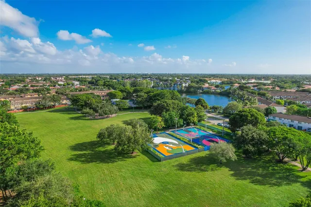 $385,000 | 8450 Southwest 154th Cir Court, Unit 207, Miami, FL 33193