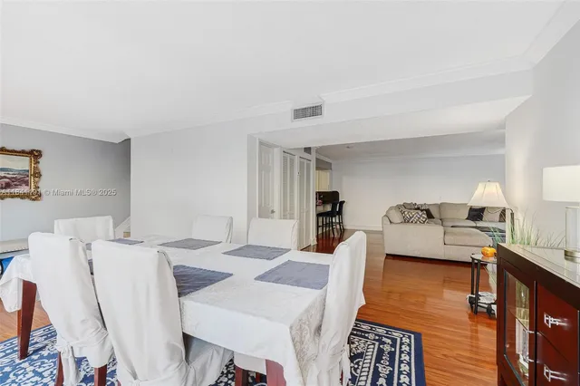 $385,000 | 8450 Southwest 154th Cir Court, Unit 207, Miami, FL 33193