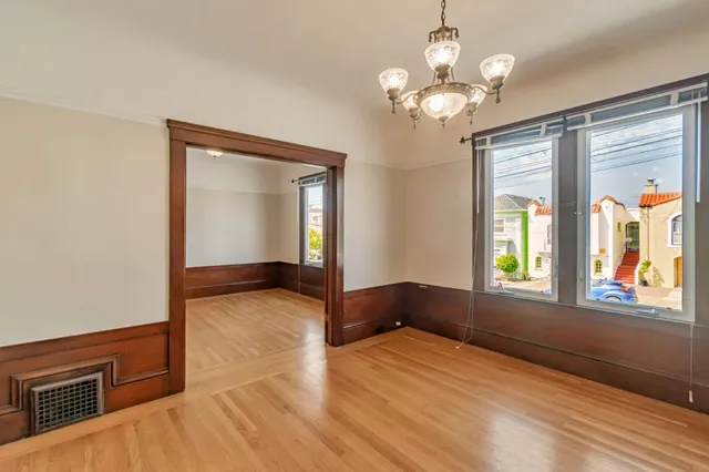 $5,500 | 2356 33rd Avenue, San Francisco, CA 94116
