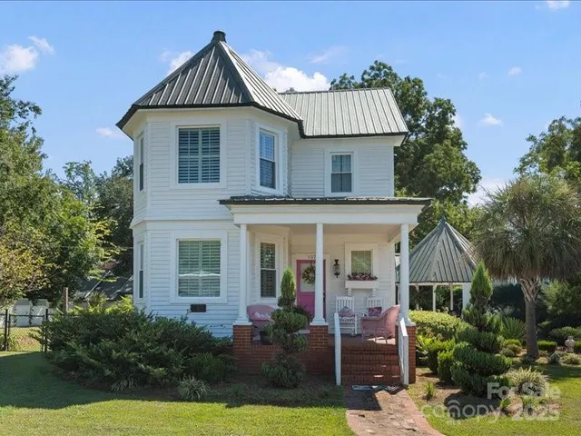 $325,000 | 107 South Craig Street, Chesterfield, SC 29709