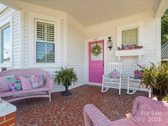 $325,000 | 107 South Craig Street, Chesterfield, SC 29709