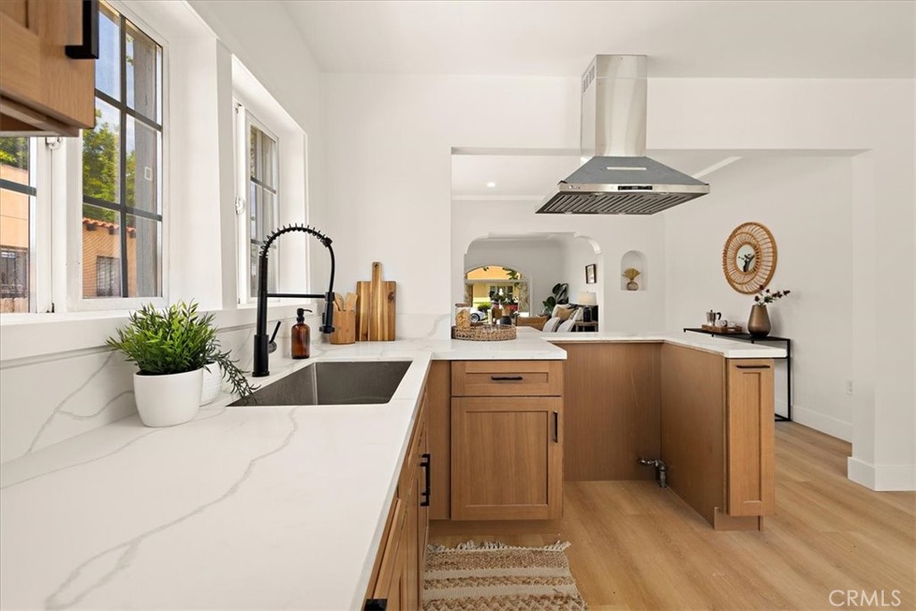 1218 North Spring Avenue Compton, CA 90221 - Photo 13 of 31 Kitchen