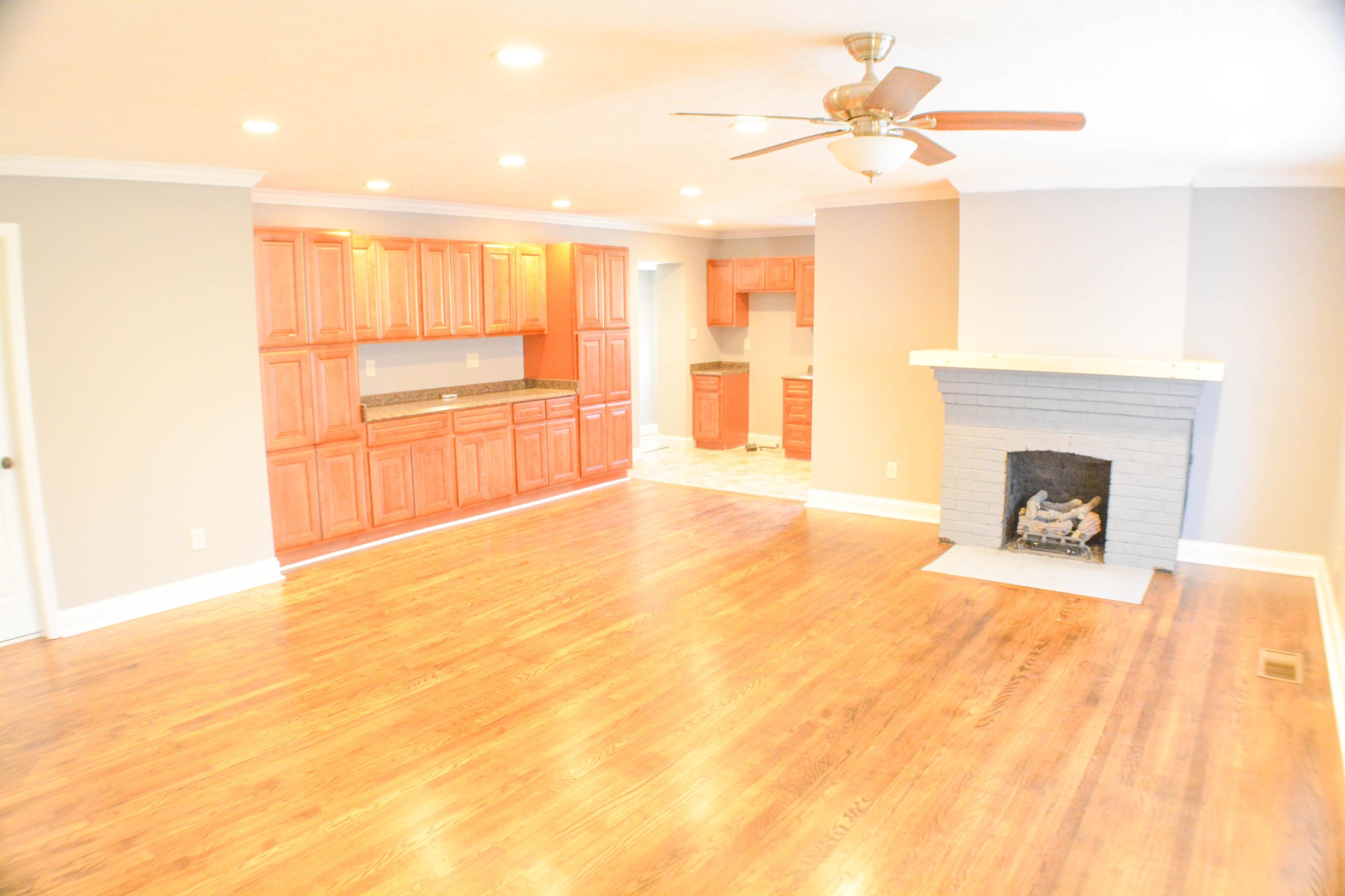 2013 Northwest Amherst Road Knoxville, TN 37921 - Photo 6 of 34 Gallery Image 6