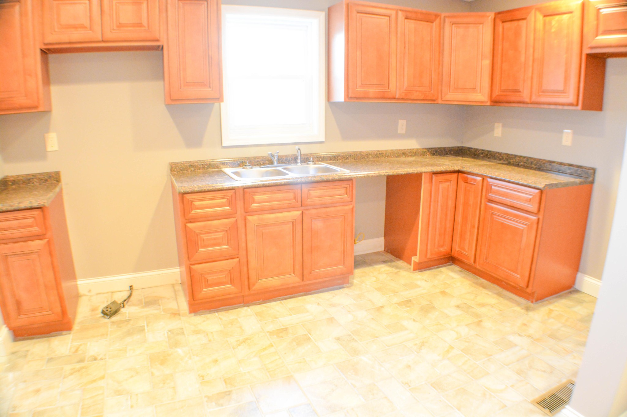 2013 Northwest Amherst Road Knoxville, TN 37921 - Photo 9 of 34 Gallery Image 9