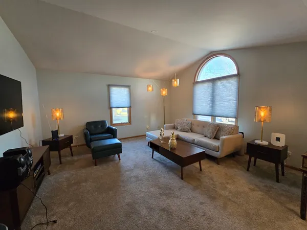 $219,000 | 27106 South Fountainview Drive, Crete, IL 60417