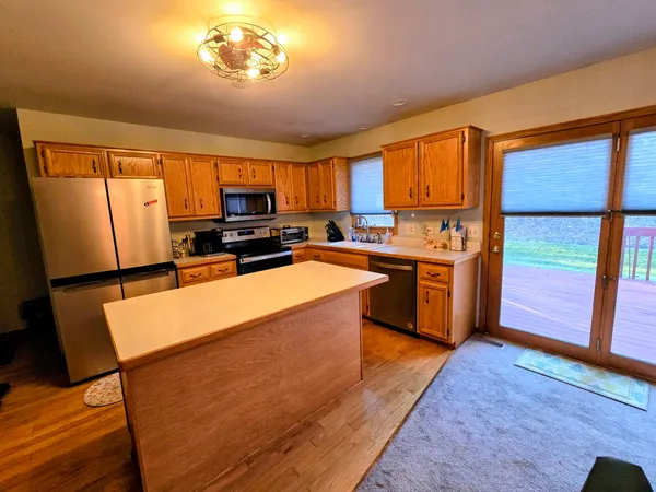 $219,000 | 27106 South Fountainview Drive, Crete, IL 60417