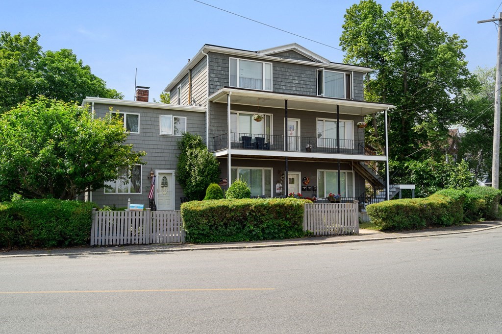 136-138 Flash Road Nahant, MA 01908 - Photo 1 of 39 Gallery Image 1