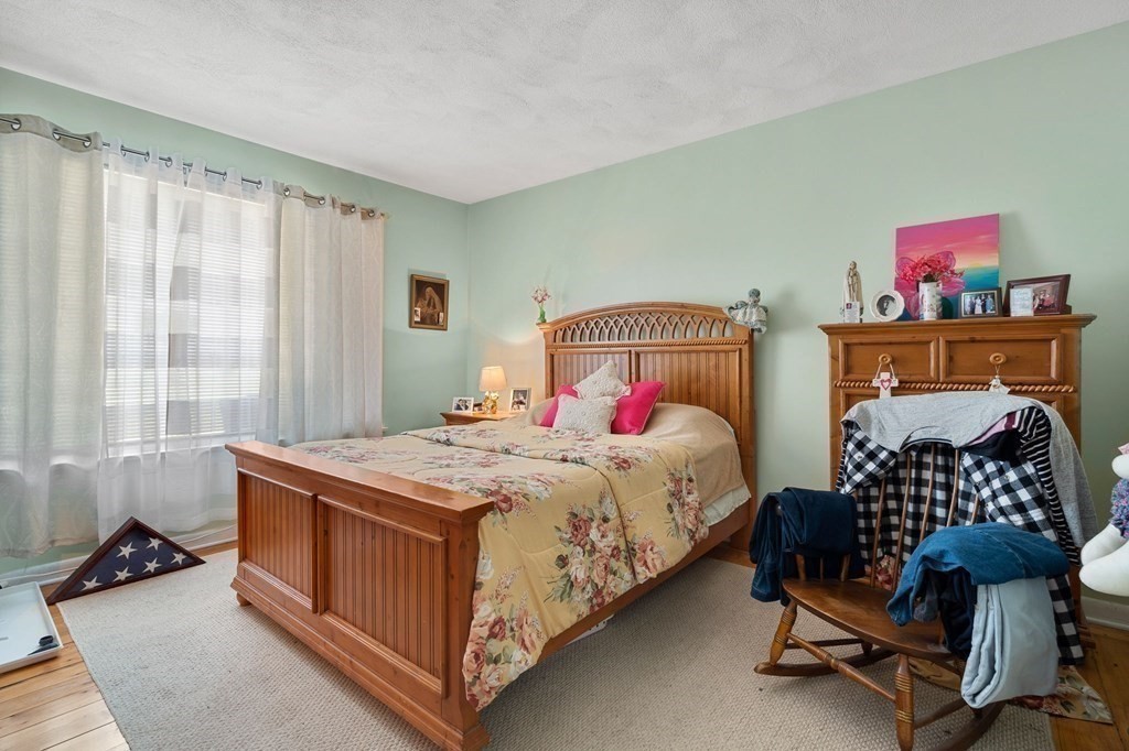 136-138 Flash Road Nahant, MA 01908 - Photo 24 of 39 Gallery Image 24