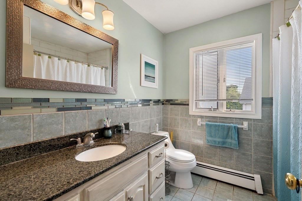 136-138 Flash Road Nahant, MA 01908 - Photo 9 of 39 Gallery Image 9