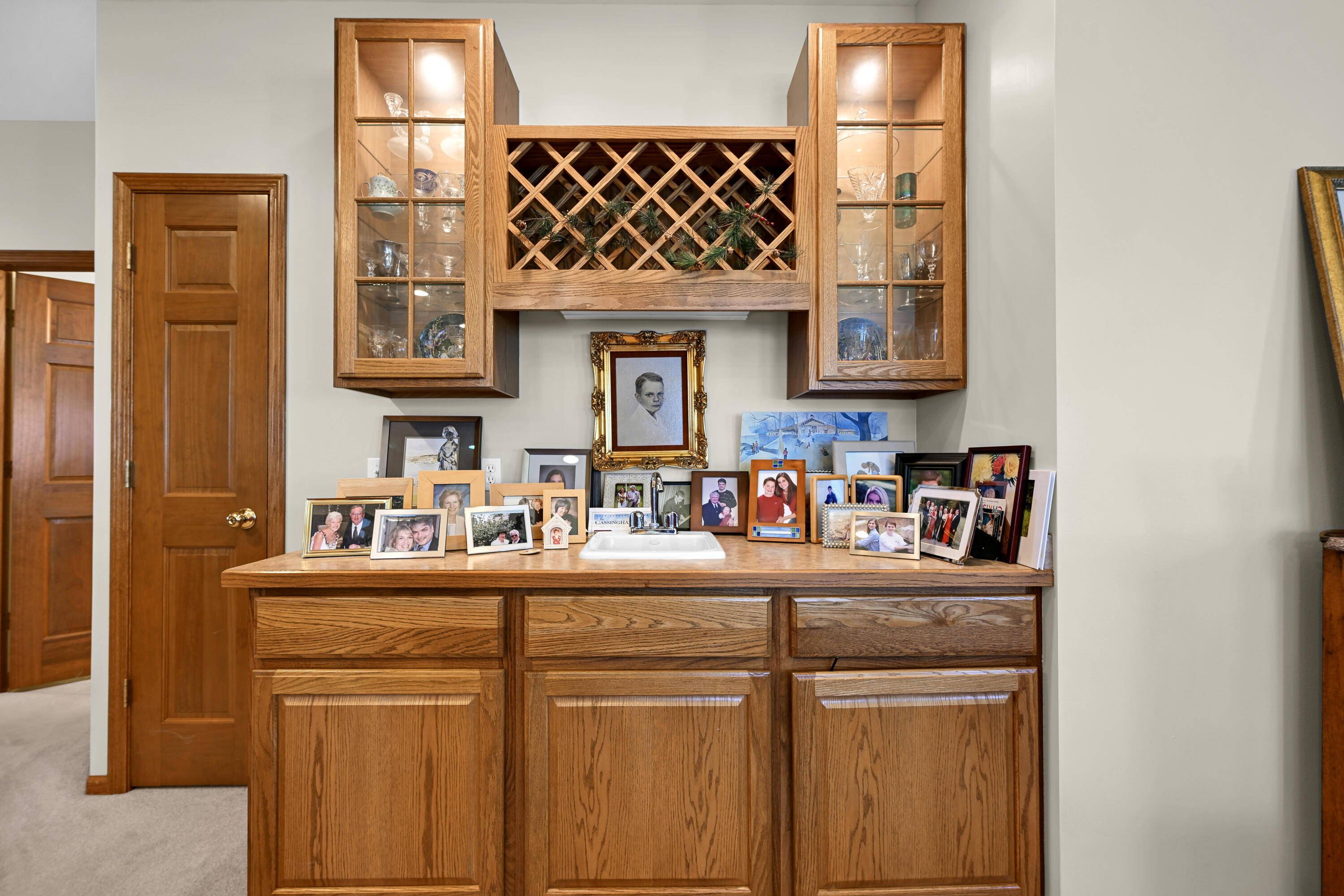 208 Potter Road, Unit 201 Elkhorn, WI 53121 - Photo 9 of 37 Wet Bar