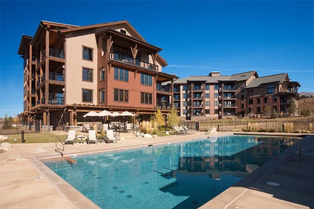 a view of a building with garden