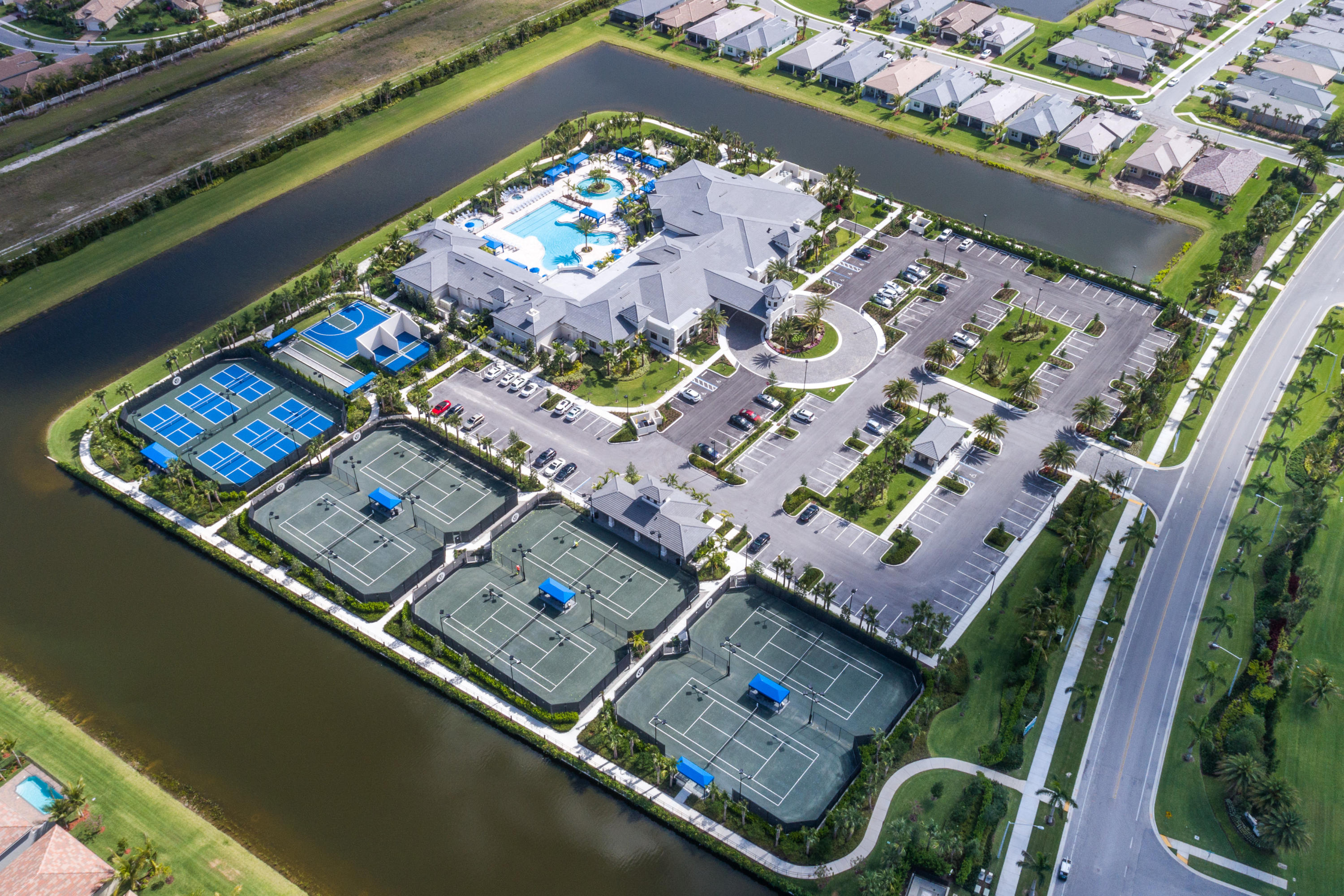 8194 Appalachian Ridge Road Boynton Beach, FL 33473 - Photo 3 of 26 Valencia Bay
