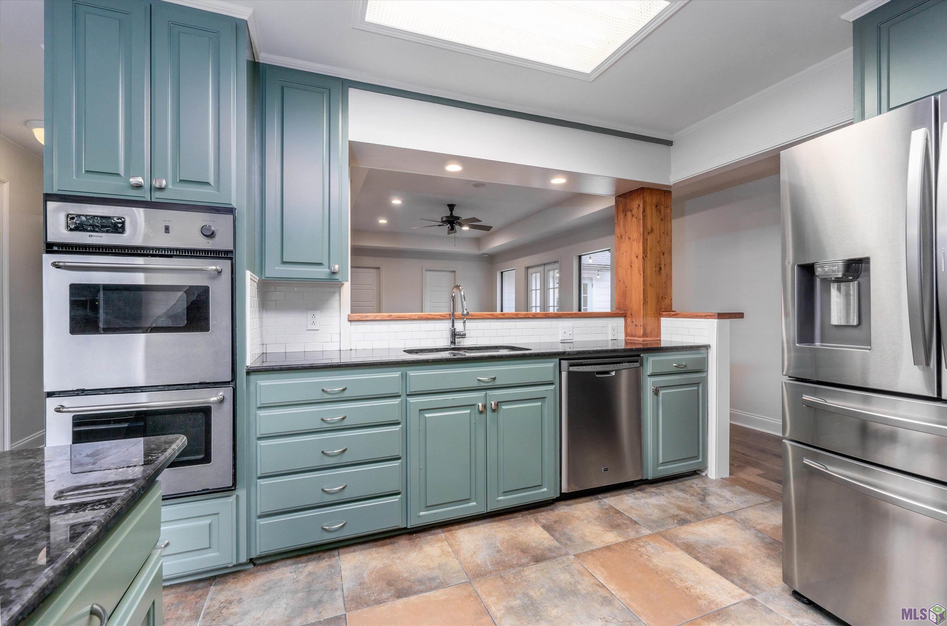 9237 Baker Drive Baton Rouge, LA 70809 - Photo 3 of 18 Gallery Image 3