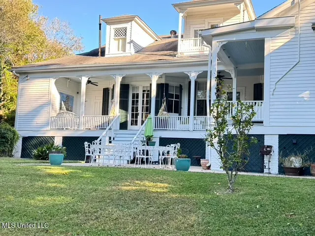$779,000 | 710 North Union Street, Natchez, MS 39120