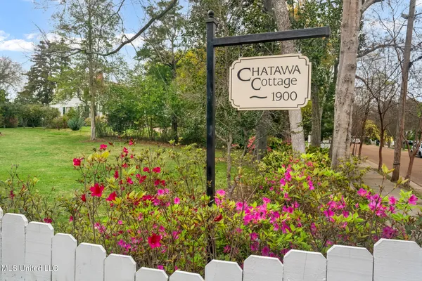 $779,000 | 710 North Union Street, Natchez, MS 39120