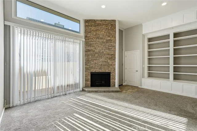 $670,000 | 9950 Topanga Canyon Boulevard, Unit 58, Chatsworth, CA 91311