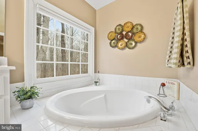 $699,999 | 17291 Pepperstock Lane, Jeffersonton, VA 22724