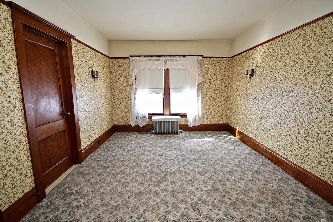 659 West Weidman Road Mount Pleasant, MI 48858 - Photo 6 of 22 1870580-8.JPG