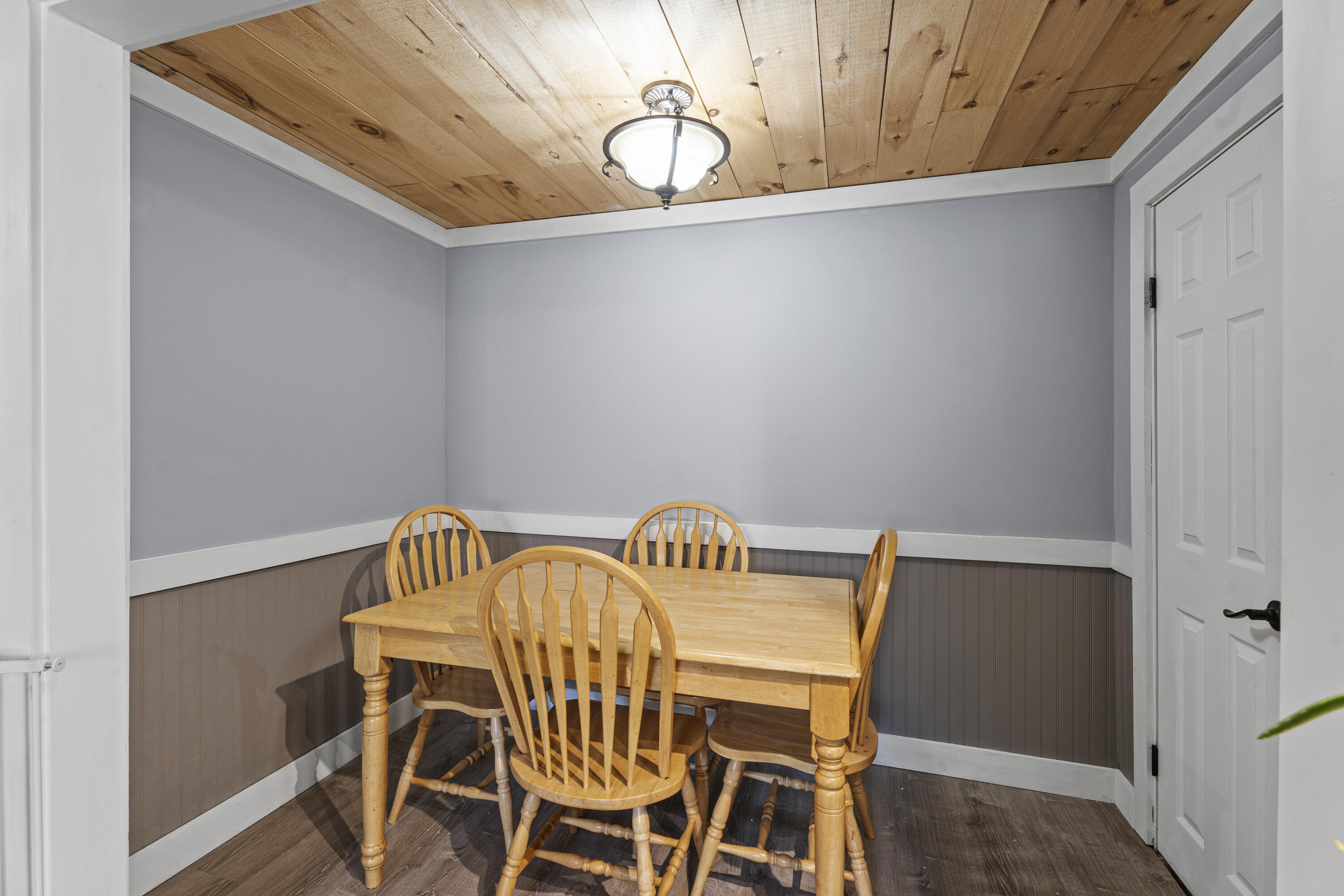 652 Stream Road Winterport, ME 04496 - Photo 20 of 45 DSC03511