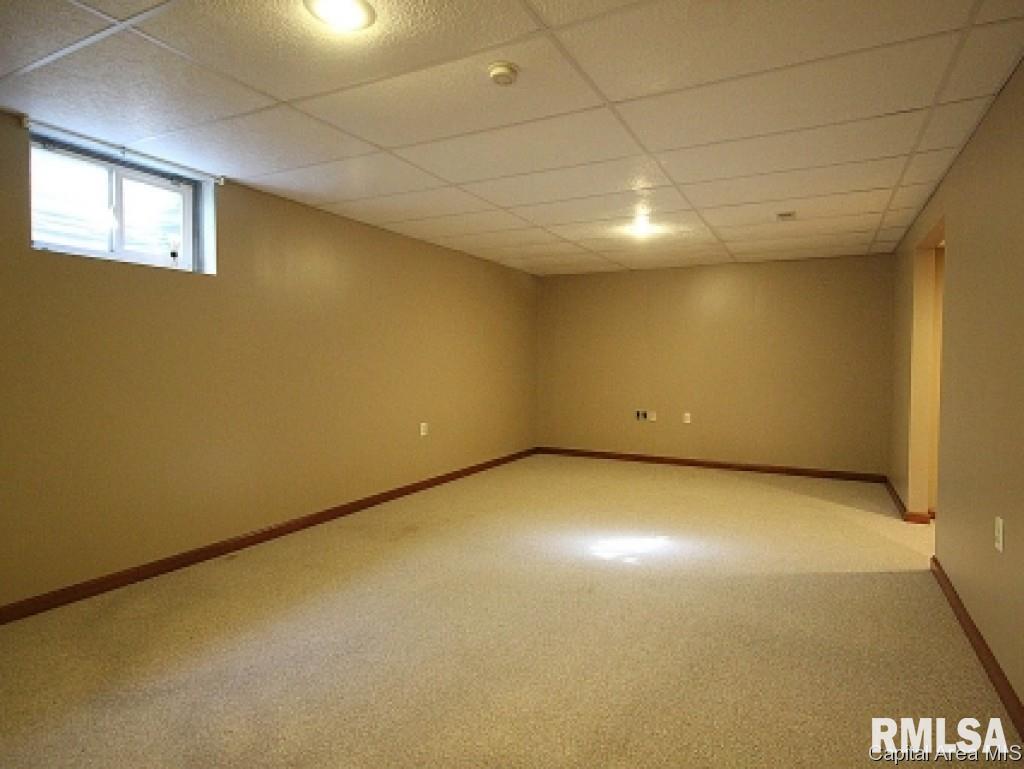 2713 Wordsworth Drive Springfield, IL 62711 - Photo 21 of 25 Gallery Image 21
