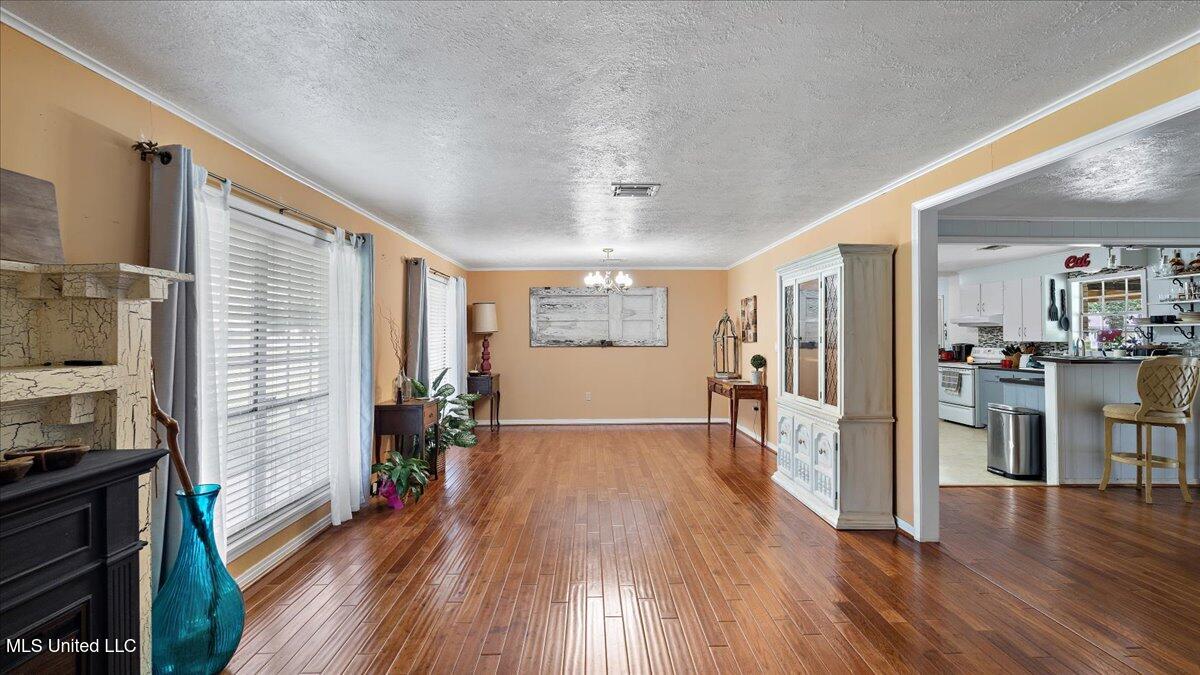 716 Line Drive Forest, MS 39074 - Photo 4 of 23 04-DSC06288
