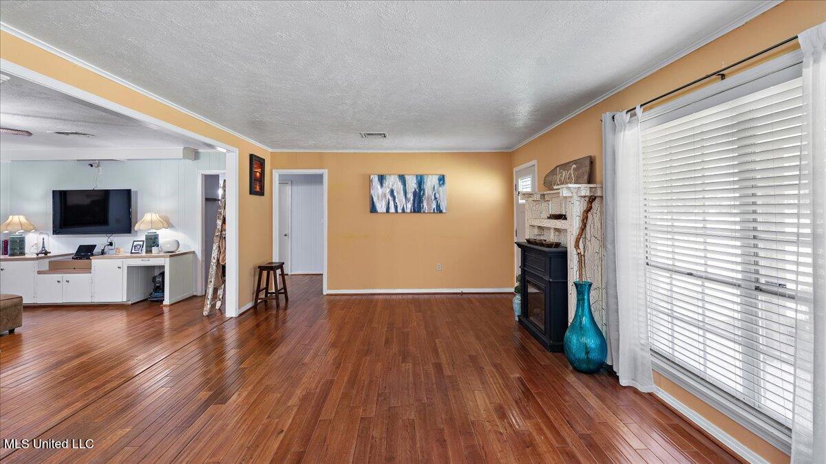 716 Line Drive Forest, MS 39074 - Photo 5 of 23 05-DSC06291