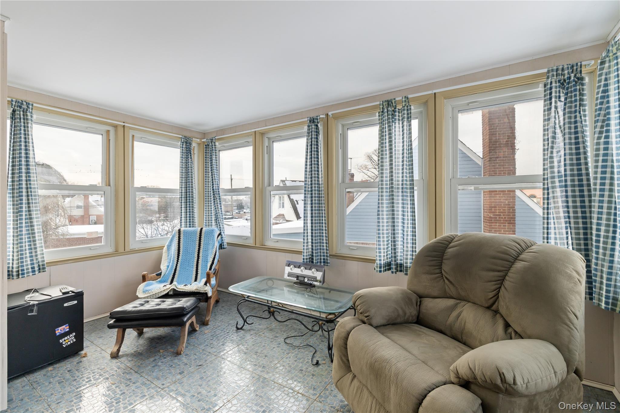 17 Standish Road Valley Stream, NY 11580 - Photo 14 of 25