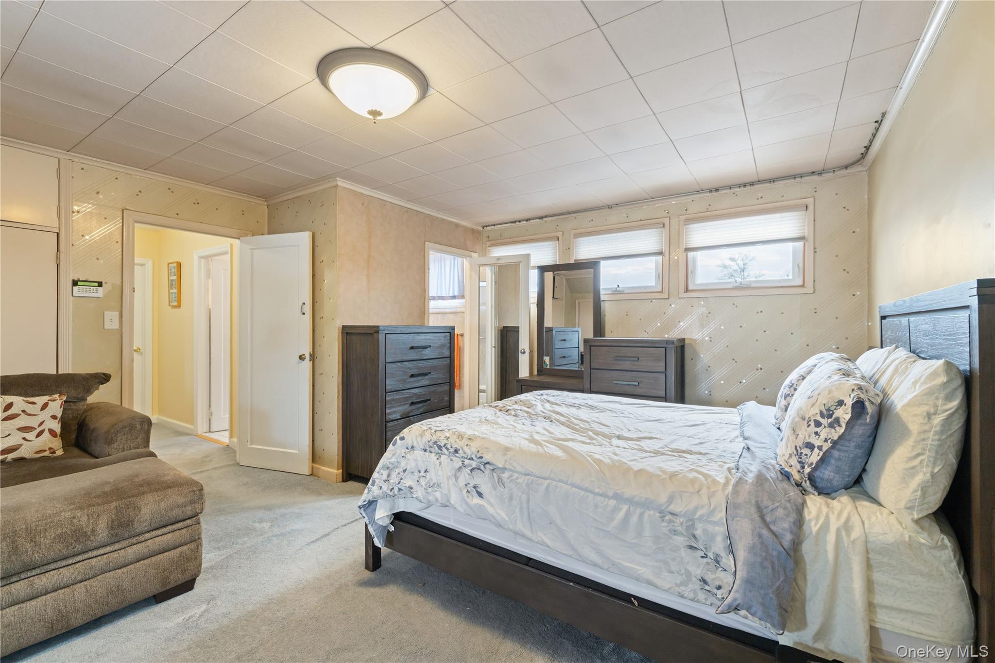 17 Standish Road Valley Stream, NY 11580 - Photo 15 of 25