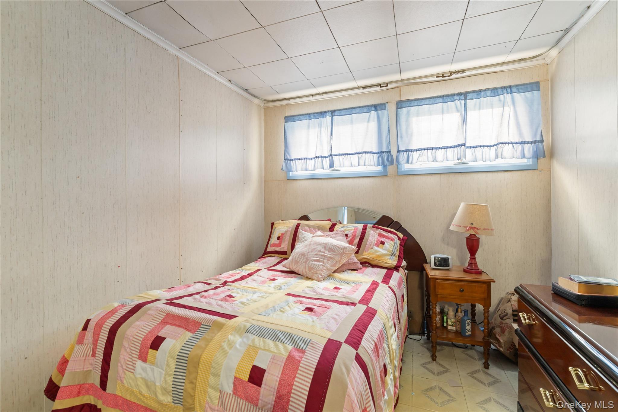 17 Standish Road Valley Stream, NY 11580 - Photo 17 of 25