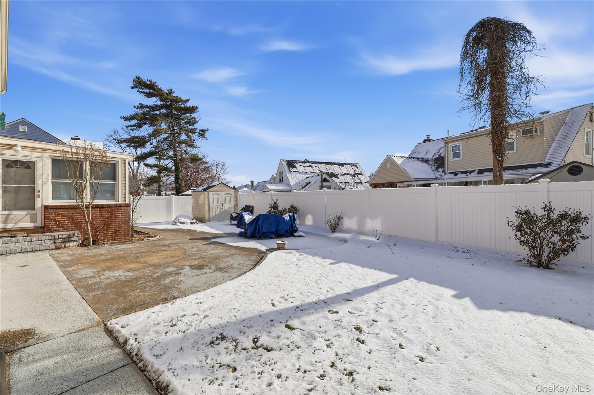 17 Standish Road Valley Stream, NY 11580 - Photo 24 of 25