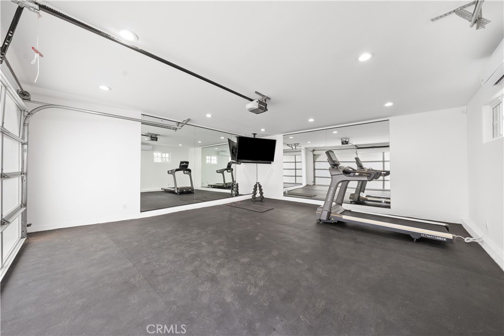 31654 Broad Beach Road Malibu, CA 90265 - Photo 66 of 75 a view of a room with gym equipment
