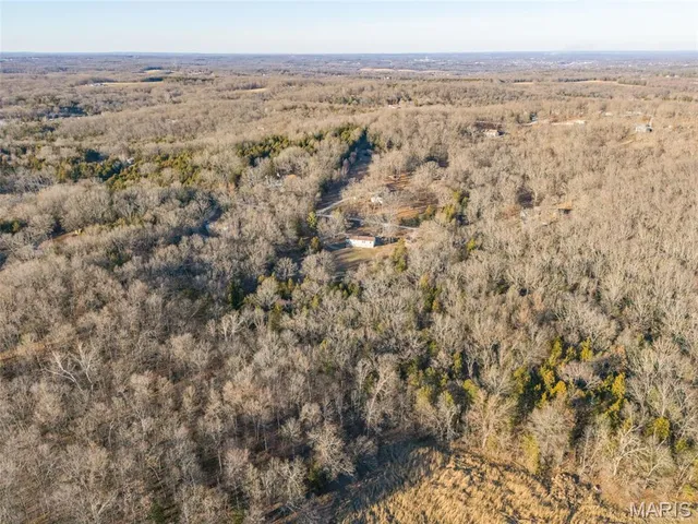 $289,000 | 4844 Cabernet Avenue, De Soto, MO 63020