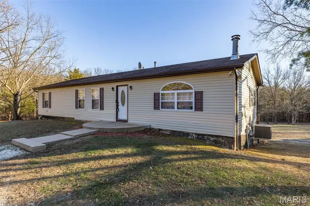 $289,000 | 4844 Cabernet Avenue, De Soto, MO 63020
