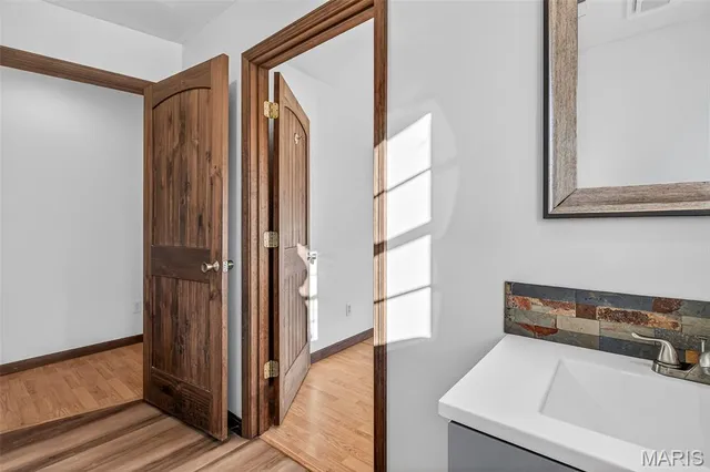 $289,000 | 4844 Cabernet Avenue, De Soto, MO 63020